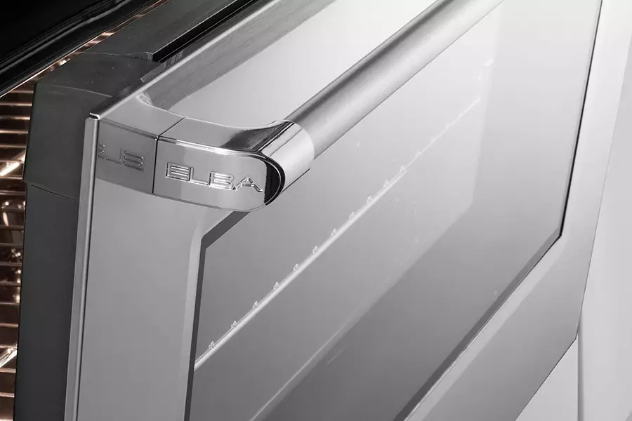 Double finishing oven handle